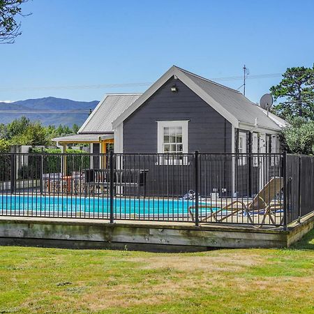 Villa The Longwood Barn Featherston Exterior foto